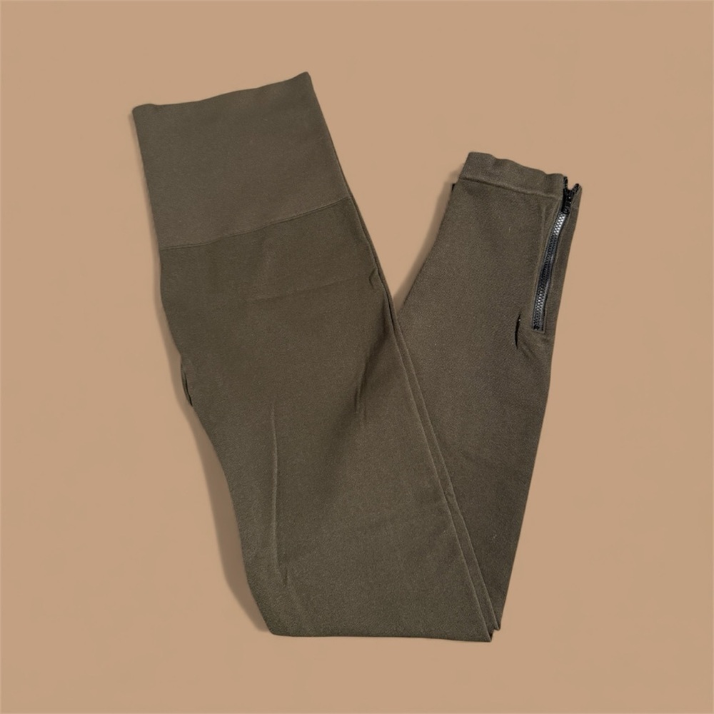 SPANX Olive Green Leggings With Seamless Zipper On Side 2XL
